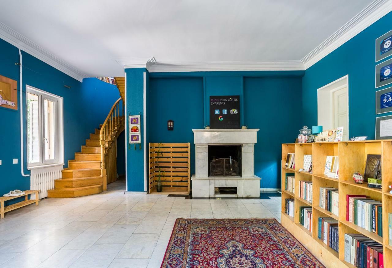 M42 Hostel Tbilisi Exteriör bild