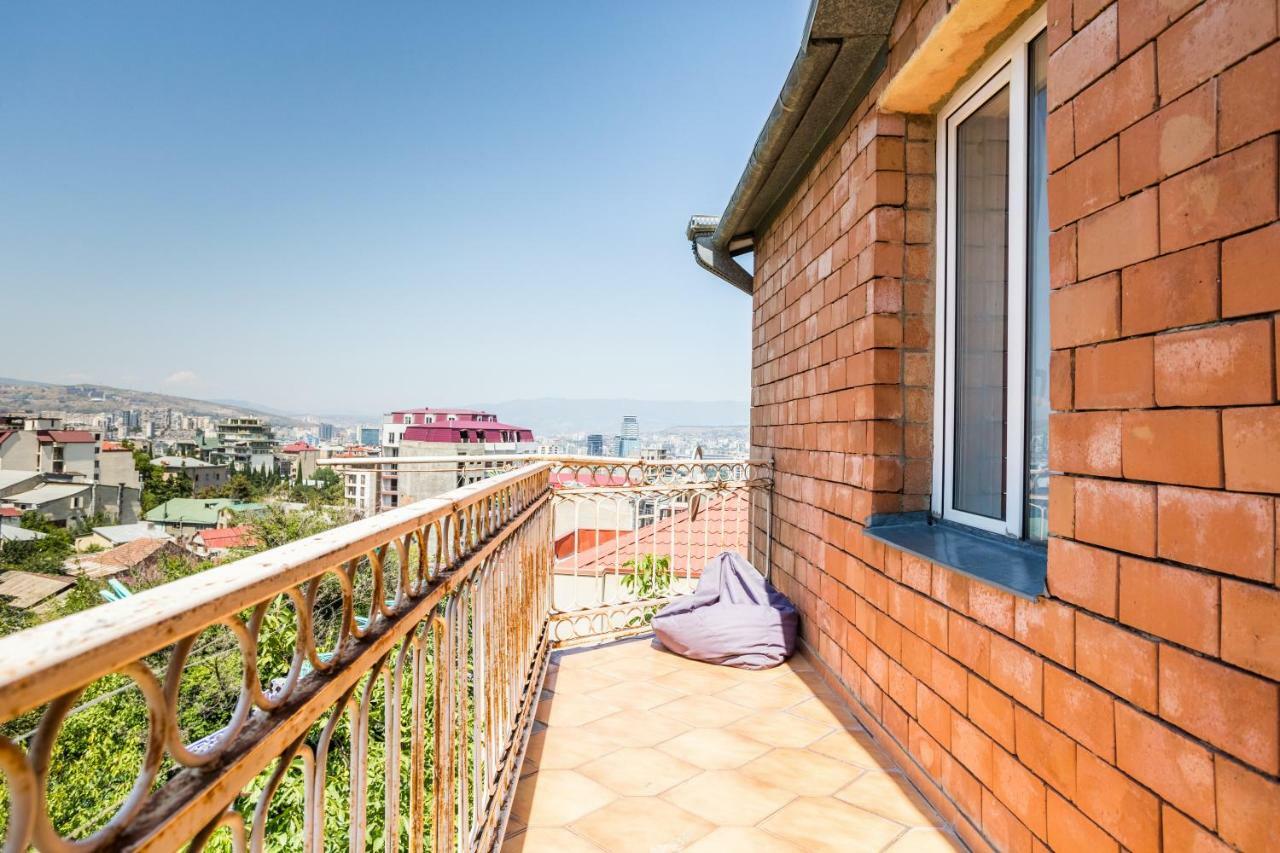 M42 Hostel Tbilisi Exteriör bild