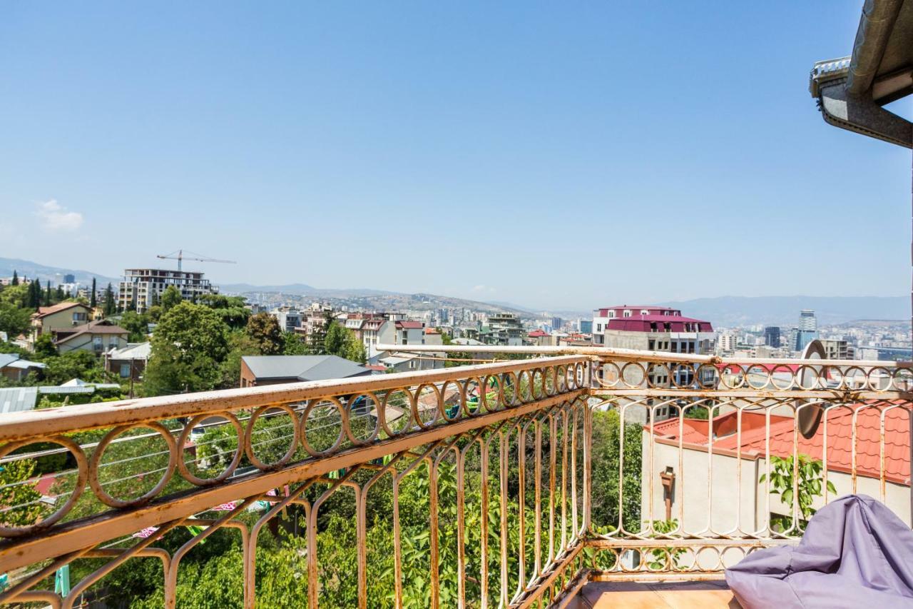 M42 Hostel Tbilisi Exteriör bild